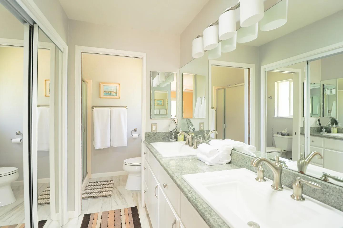 Detail Gallery Image 11 of 13 For 6600 Guerneville Rd, Sebastopol,  CA 95472 - 3 Beds | 2/1 Baths