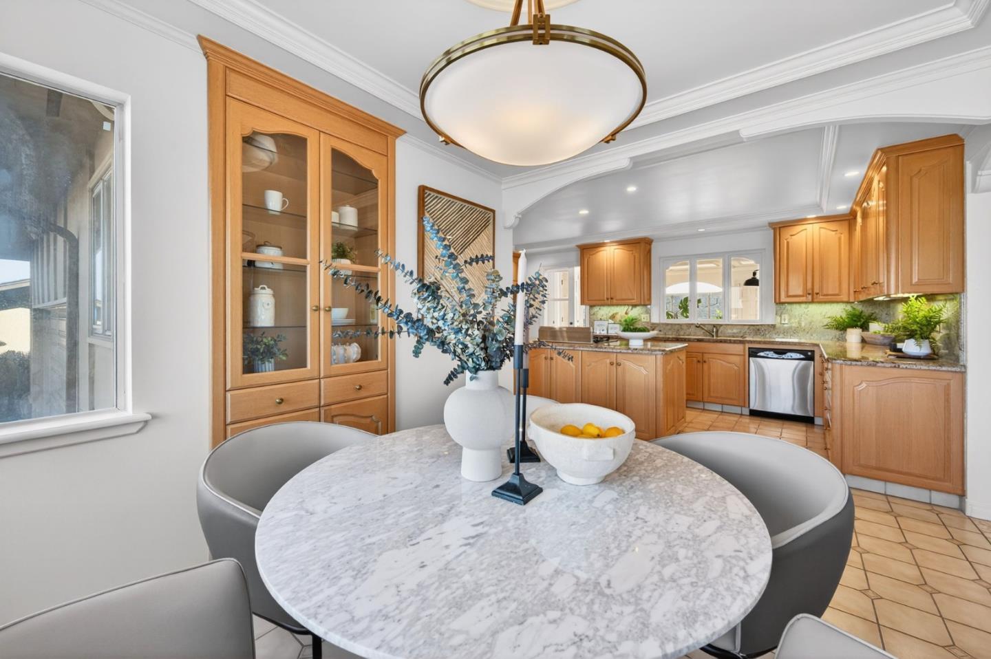 Detail Gallery Image 29 of 76 For 1822 Sebastian Dr, Burlingame,  CA 94010 - 4 Beds | 2/1 Baths