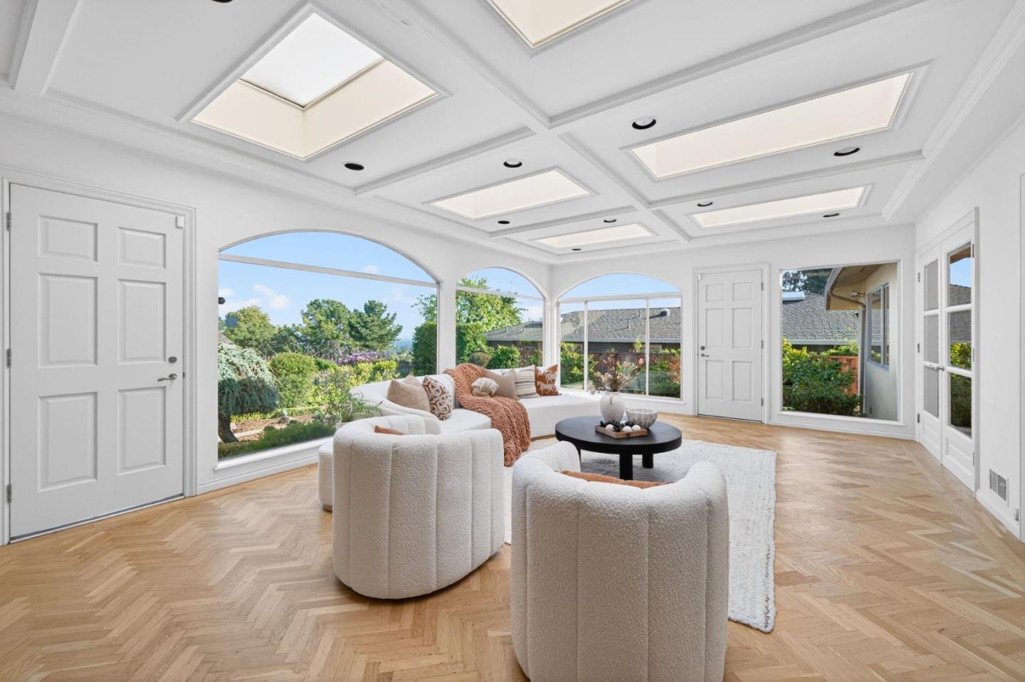 Detail Gallery Image 36 of 76 For 1822 Sebastian Dr, Burlingame,  CA 94010 - 4 Beds | 2/1 Baths