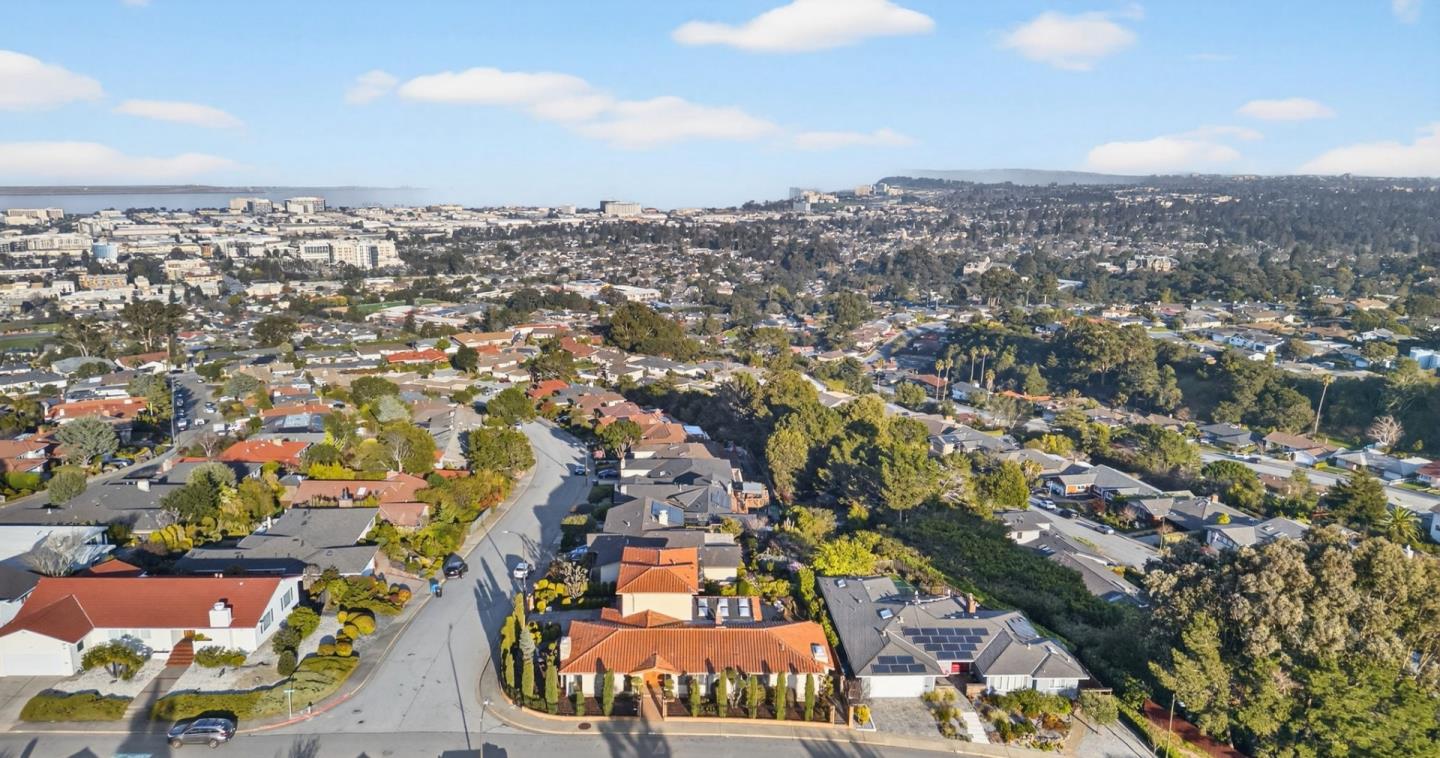 Detail Gallery Image 75 of 76 For 1822 Sebastian Dr, Burlingame,  CA 94010 - 4 Beds | 2/1 Baths