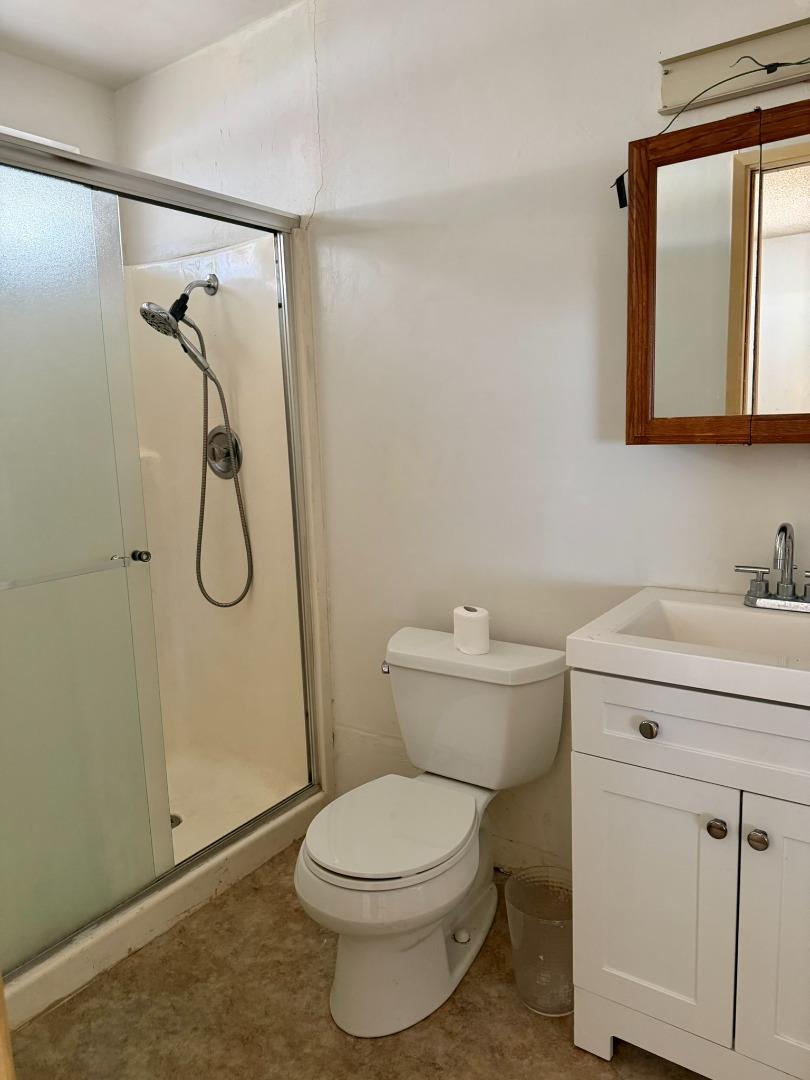 Detail Gallery Image 16 of 19 For 1407 Piedmont Rd, San Jose,  CA 95132 - 3 Beds | 2 Baths