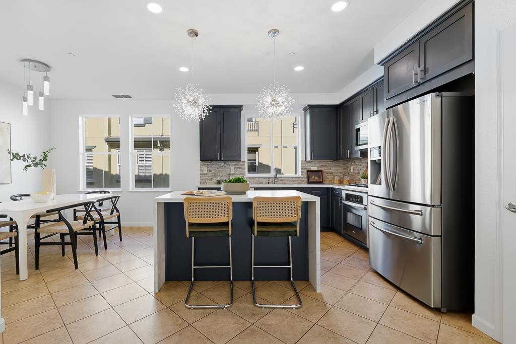 Detail Gallery Image 26 of 64 For 272 Fountain Grass Ter, Fremont,  CA 94539 - 4 Beds | 2/1 Baths