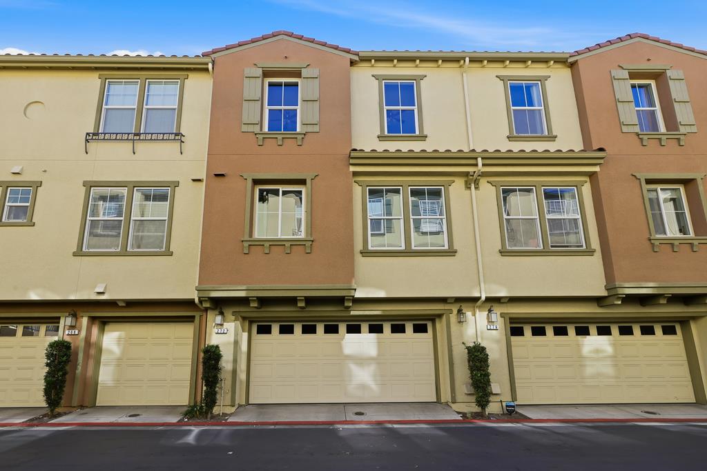 Detail Gallery Image 48 of 64 For 272 Fountain Grass Ter, Fremont,  CA 94539 - 4 Beds | 2/1 Baths