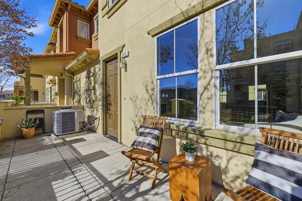 Detail Gallery Image 52 of 64 For 272 Fountain Grass Ter, Fremont,  CA 94539 - 4 Beds | 2/1 Baths