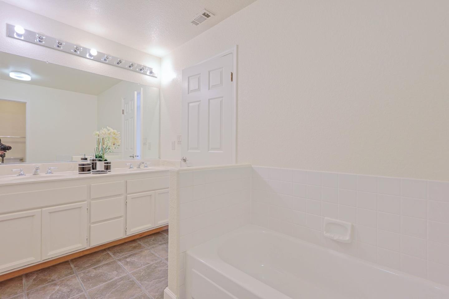 Detail Gallery Image 31 of 39 For 424 Coventry Pl, Danville,  CA 94506 - 5 Beds | 3 Baths