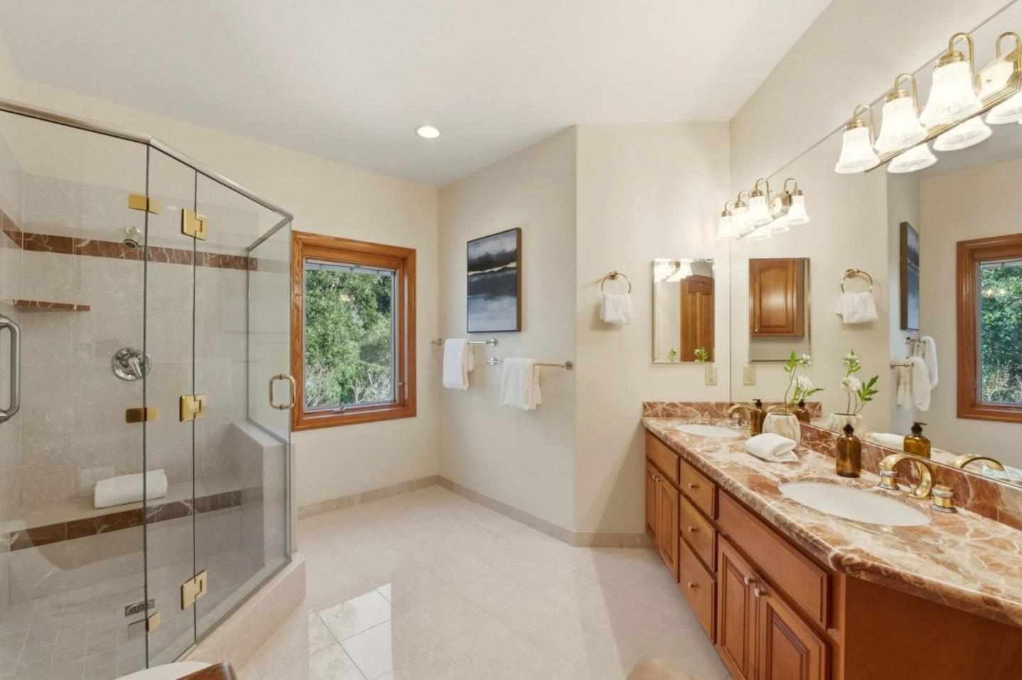 Detail Gallery Image 40 of 53 For 6357 Fairlane Dr, Oakland,  CA 94611 - 5 Beds | 4/1 Baths