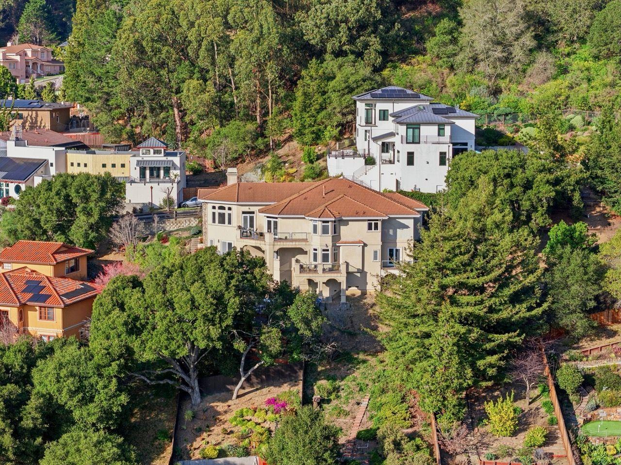 Detail Gallery Image 50 of 53 For 6357 Fairlane Dr, Oakland,  CA 94611 - 5 Beds | 4/1 Baths