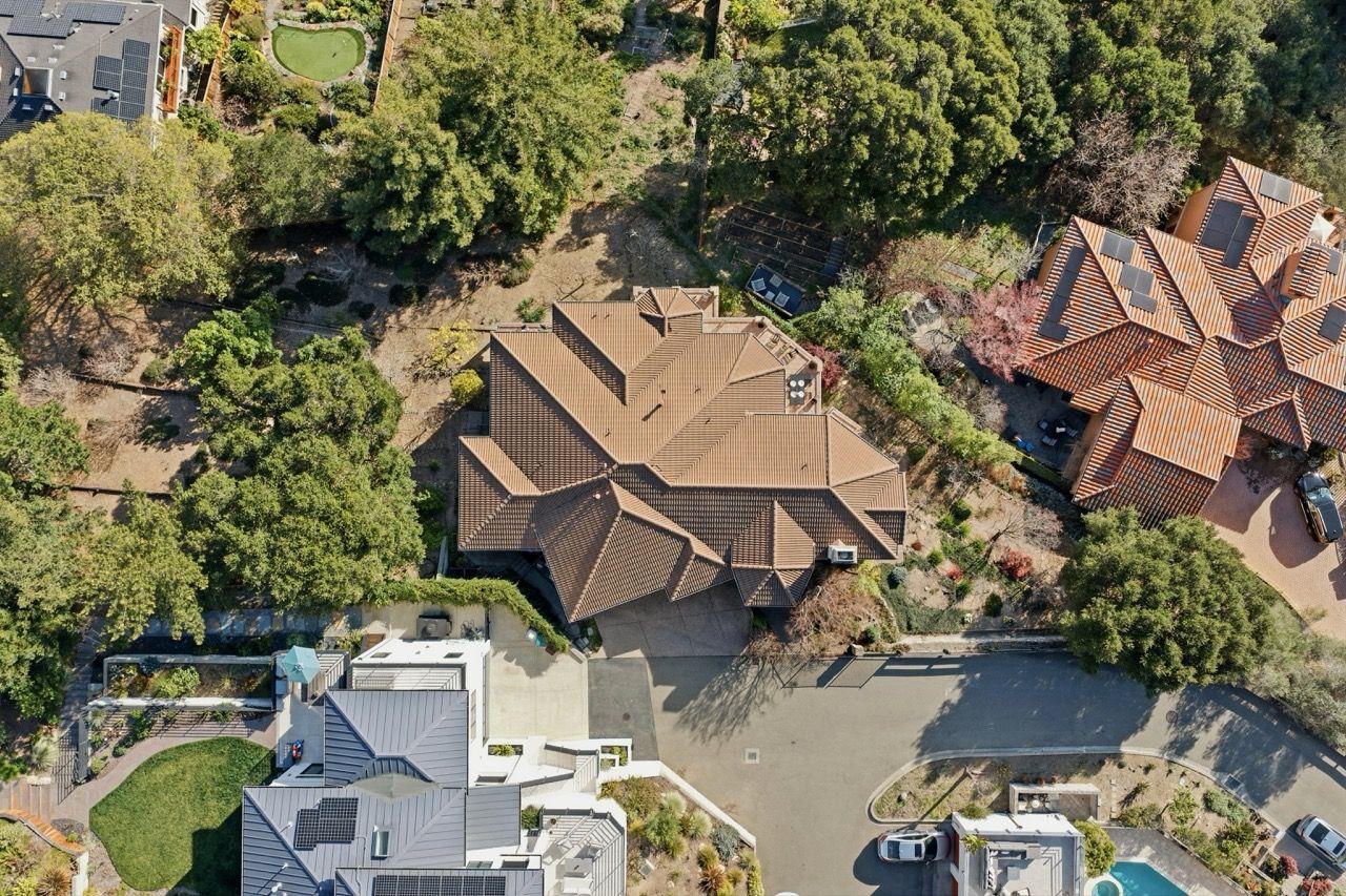 Detail Gallery Image 80 of 85 For 6357 Fairlane Dr, Oakland,  CA 94611 - 5 Beds | 4/1 Baths