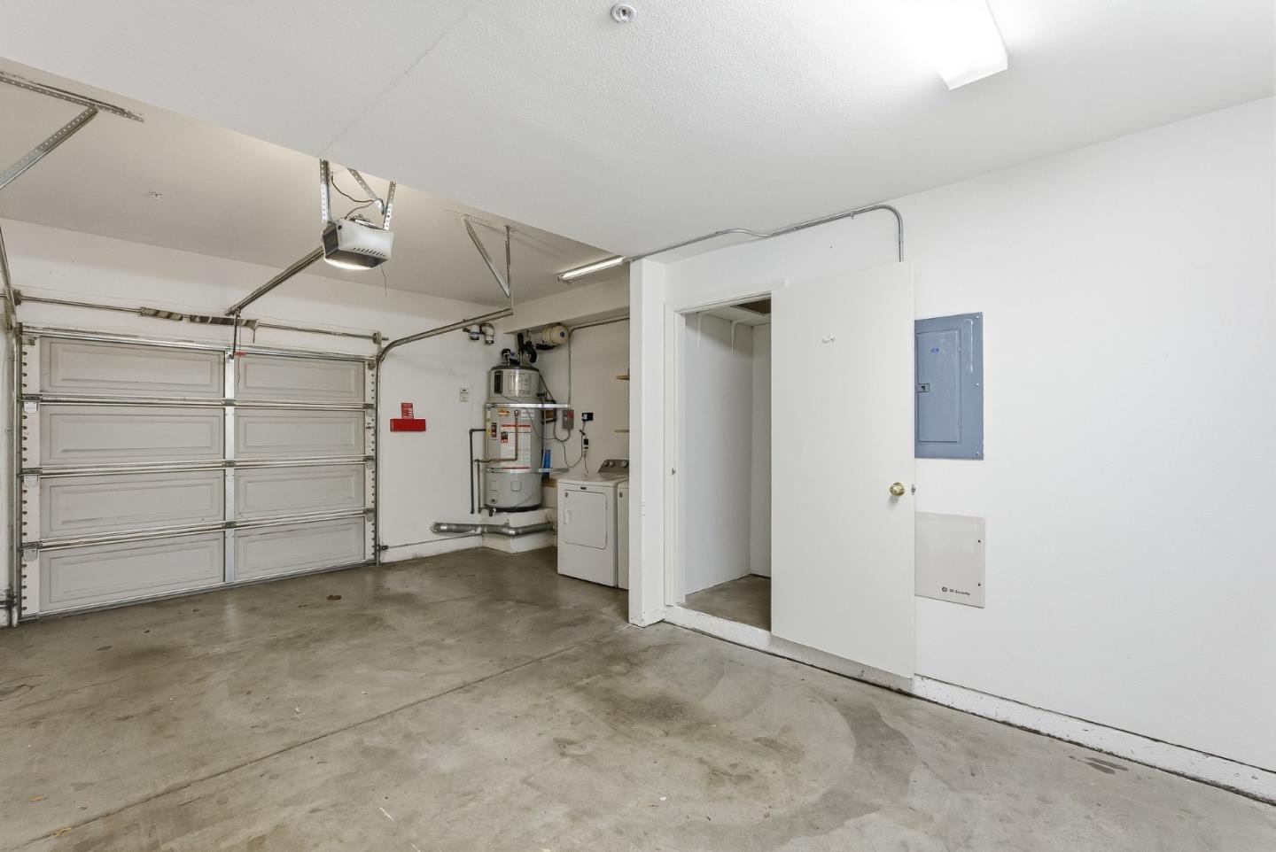 Detail Gallery Image 21 of 23 For 727 Northrup St, San Jose,  CA 95126 - 2 Beds | 2 Baths