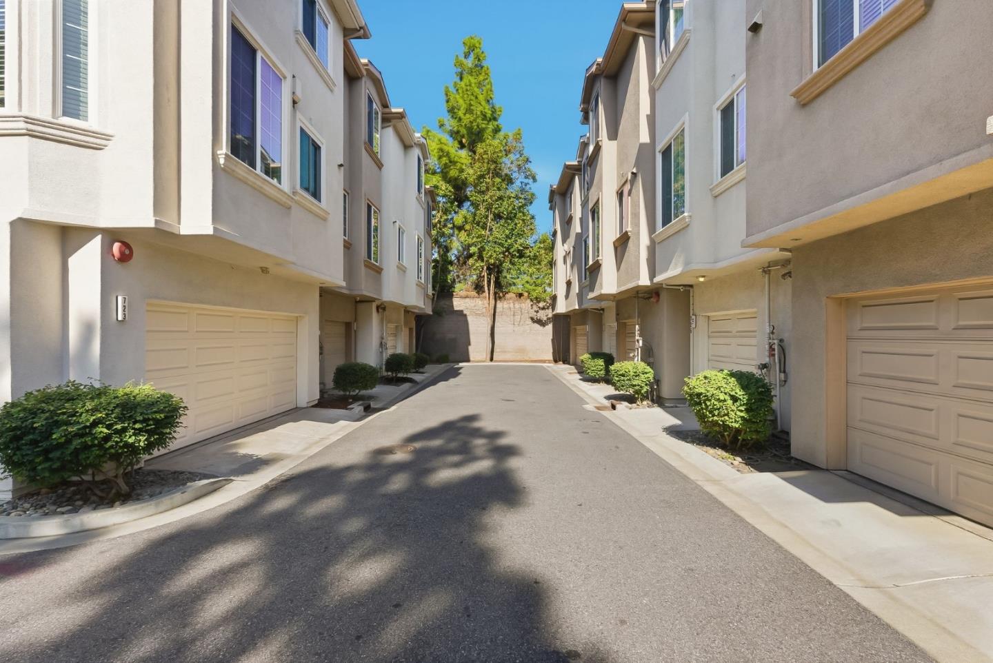 Detail Gallery Image 23 of 23 For 727 Northrup St, San Jose,  CA 95126 - 2 Beds | 2 Baths