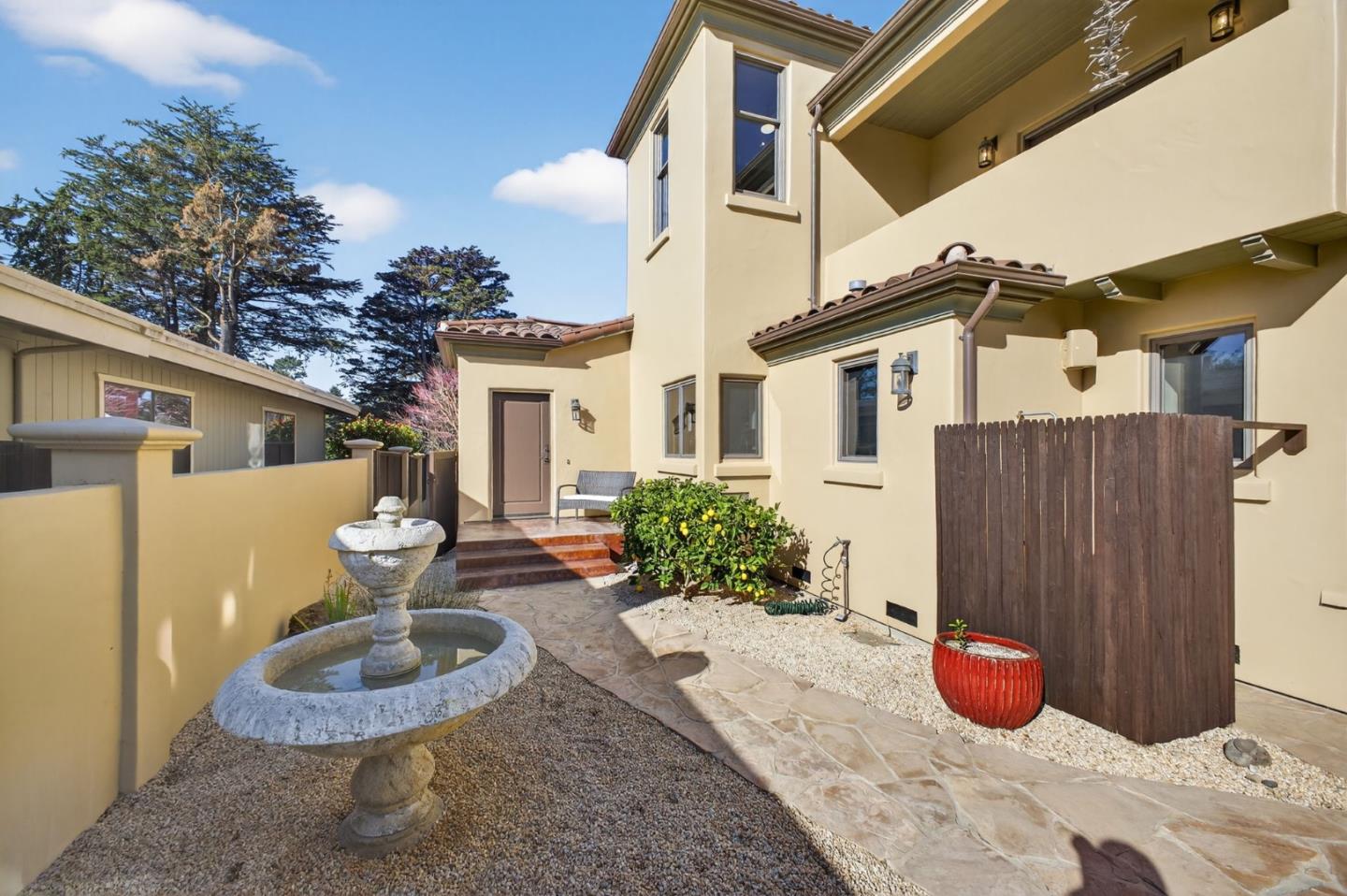 Detail Gallery Image 21 of 35 For 329 Los Altos Dr, Aptos,  CA 95003 - 3 Beds | 2 Baths