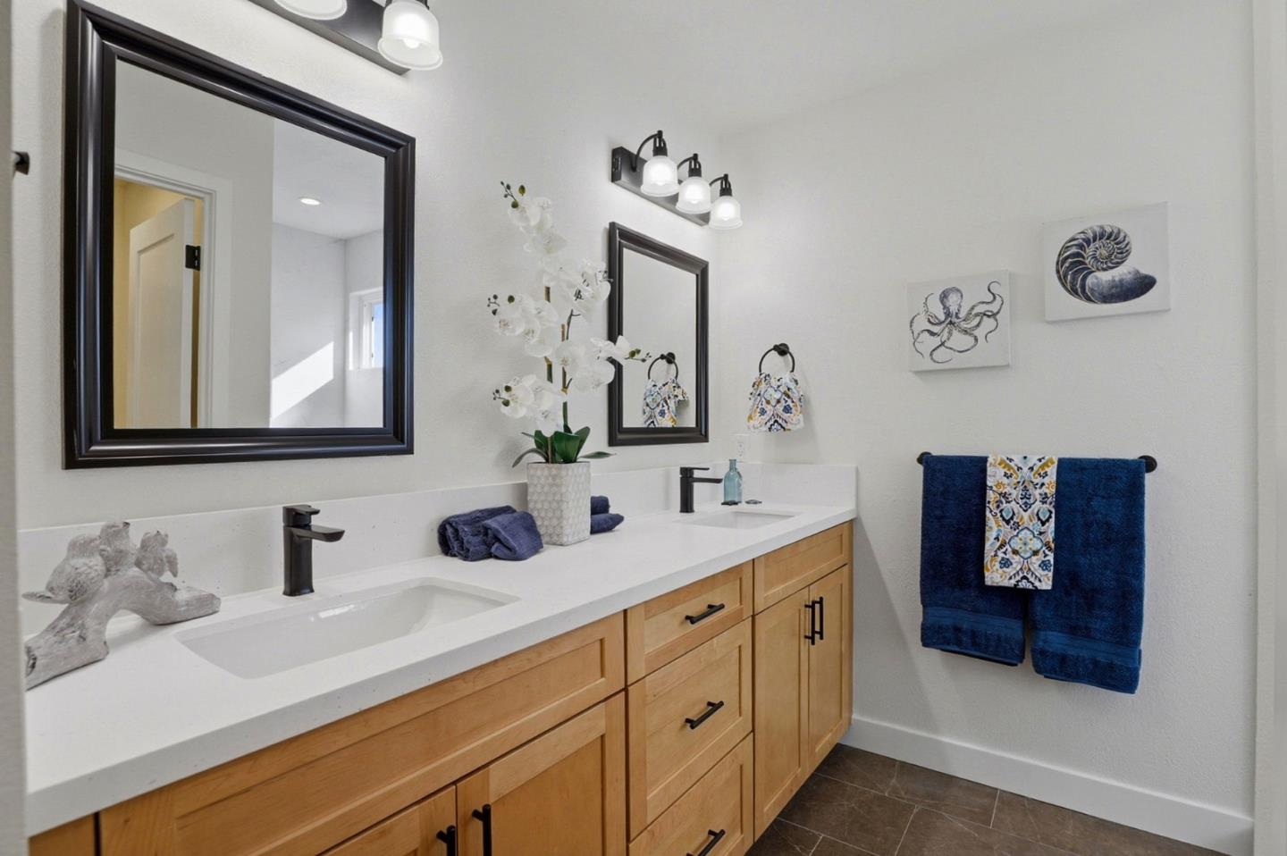 Detail Gallery Image 22 of 45 For 750 W 9th St, Gilroy,  CA 95020 - 4 Beds | 2/1 Baths