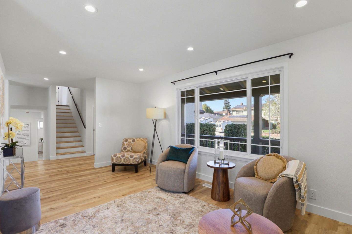 Detail Gallery Image 6 of 45 For 750 W 9th St, Gilroy,  CA 95020 - 4 Beds | 2/1 Baths