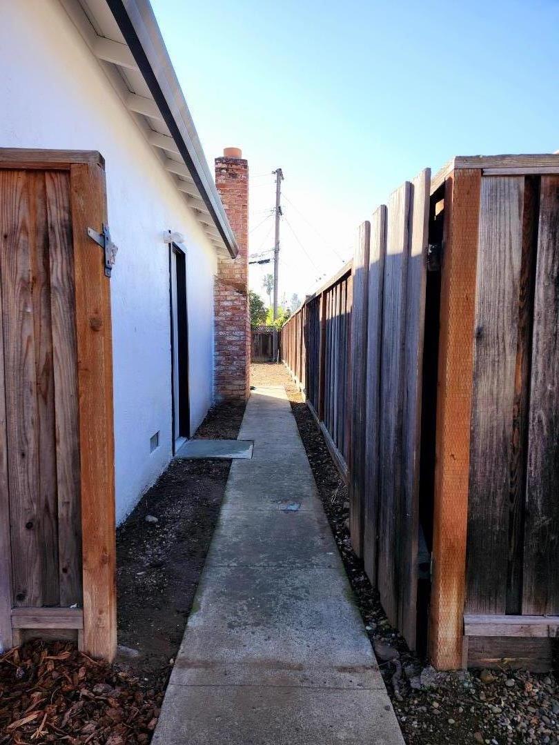 Detail Gallery Image 3 of 21 For 267 Pennyhill Dr, San Jose,  CA 95127 - 3 Beds | 2 Baths