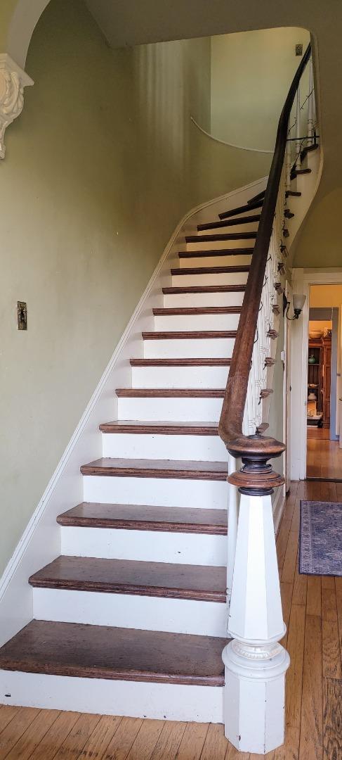 Detail Gallery Image 3 of 12 For 233 Van Ness Ave, Santa Cruz,  CA 95060 - 4 Beds | 3 Baths