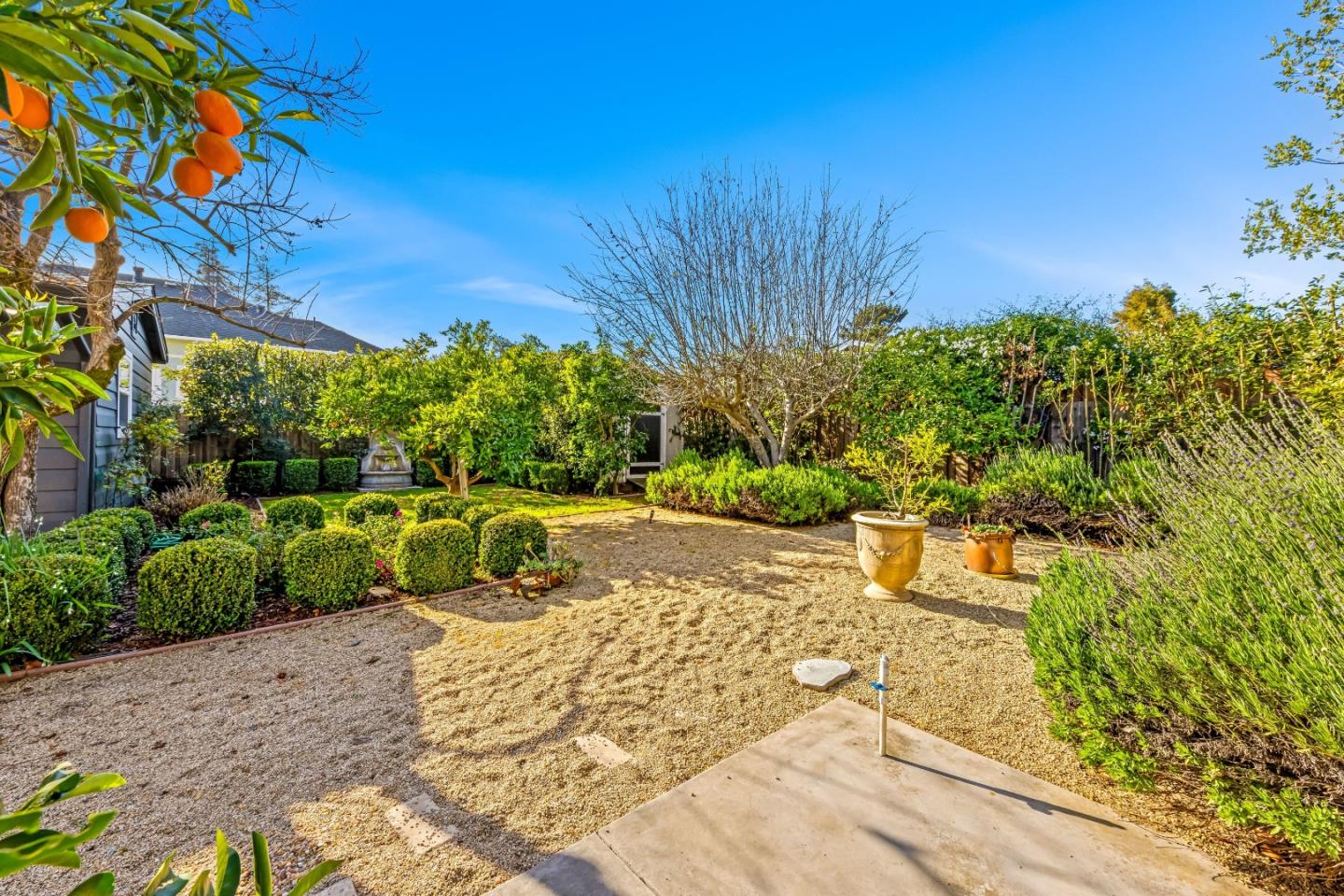 Detail Gallery Image 25 of 26 For 25 W Central Ave, Morgan Hill,  CA 95037 - 3 Beds | 2 Baths