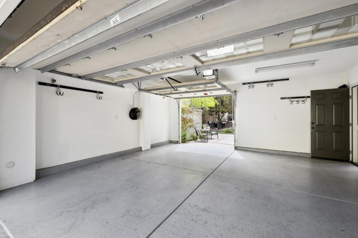 Detail Gallery Image 9 of 10 For 367 Channing Ave Studio Only,  Palo Alto,  CA 94301 - 1 Beds | 1 Baths