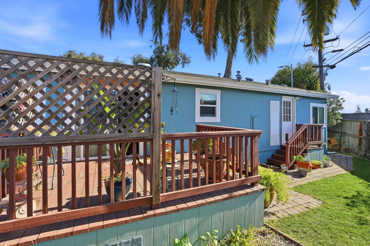 Detail Gallery Image 21 of 26 For 2053 E Bayshore Rd #55,  Redwood City,  CA 94063 - 4 Beds | 2 Baths