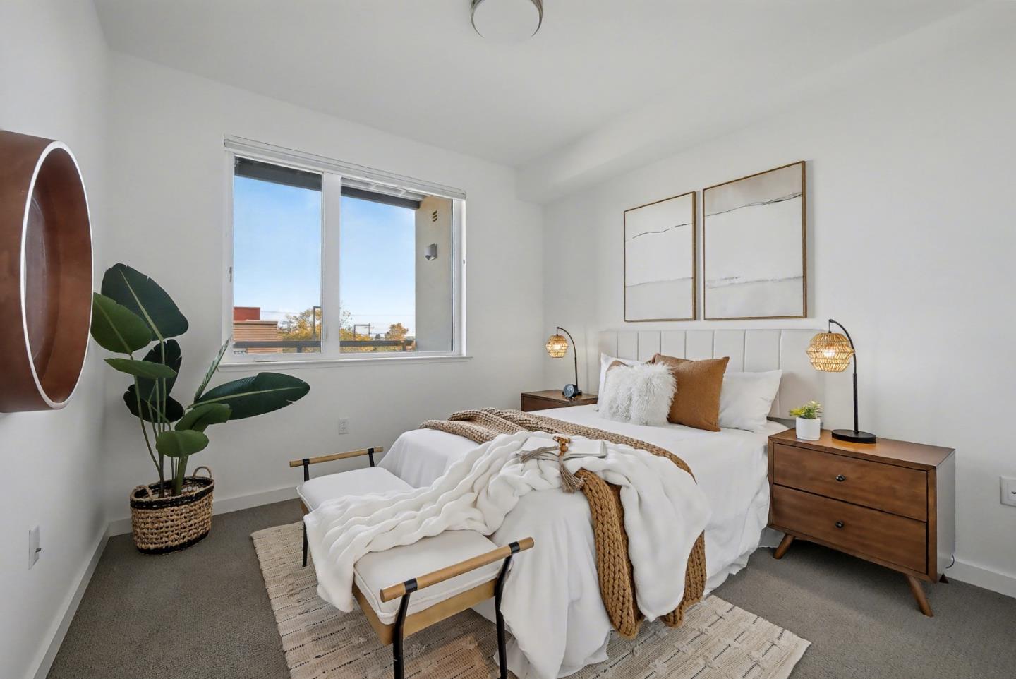 Detail Gallery Image 12 of 19 For 400 El Camino Real #107,  Belmont,  CA 94002 - 3 Beds | 2/1 Baths