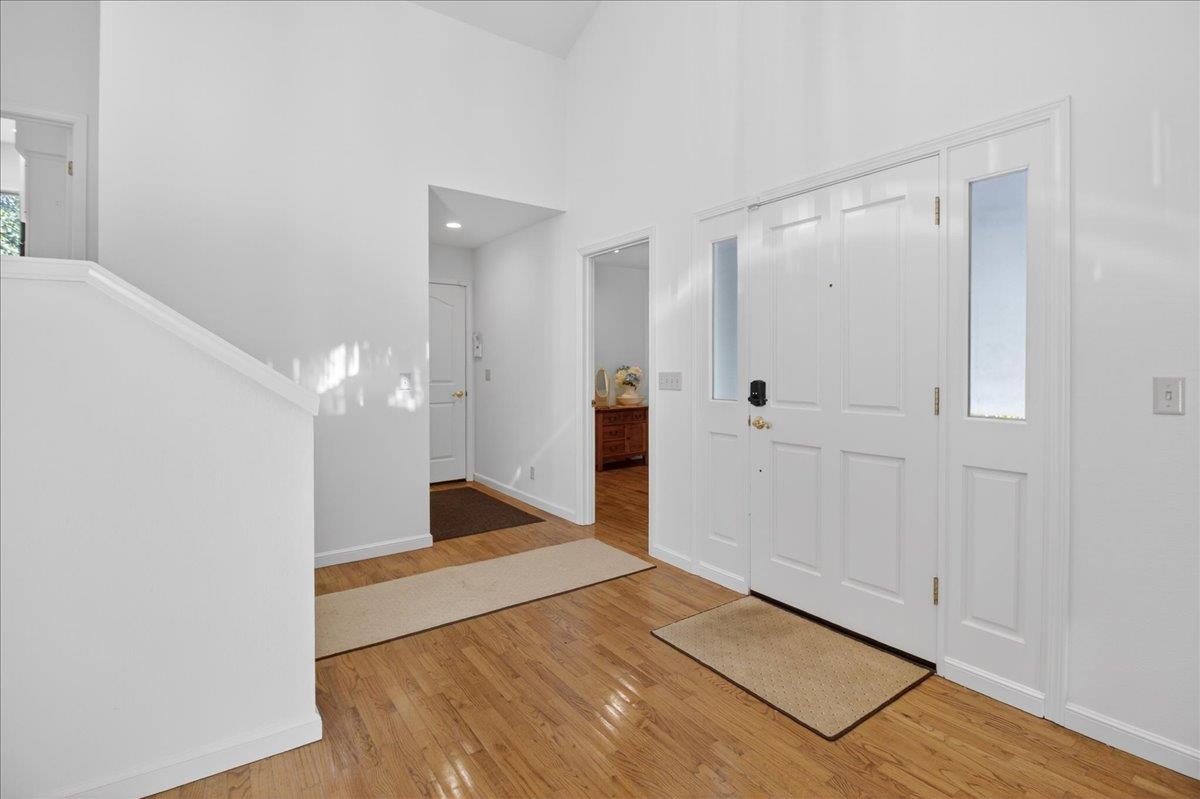 Detail Gallery Image 12 of 75 For 11827 Saddle Rd, Monterey,  CA 93940 - 3 Beds | 2/1 Baths