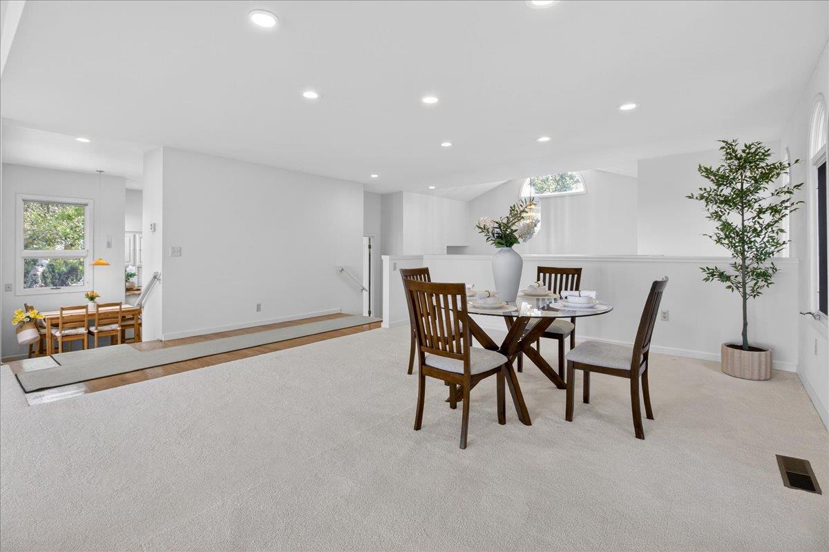 Detail Gallery Image 23 of 75 For 11827 Saddle Rd, Monterey,  CA 93940 - 3 Beds | 2/1 Baths