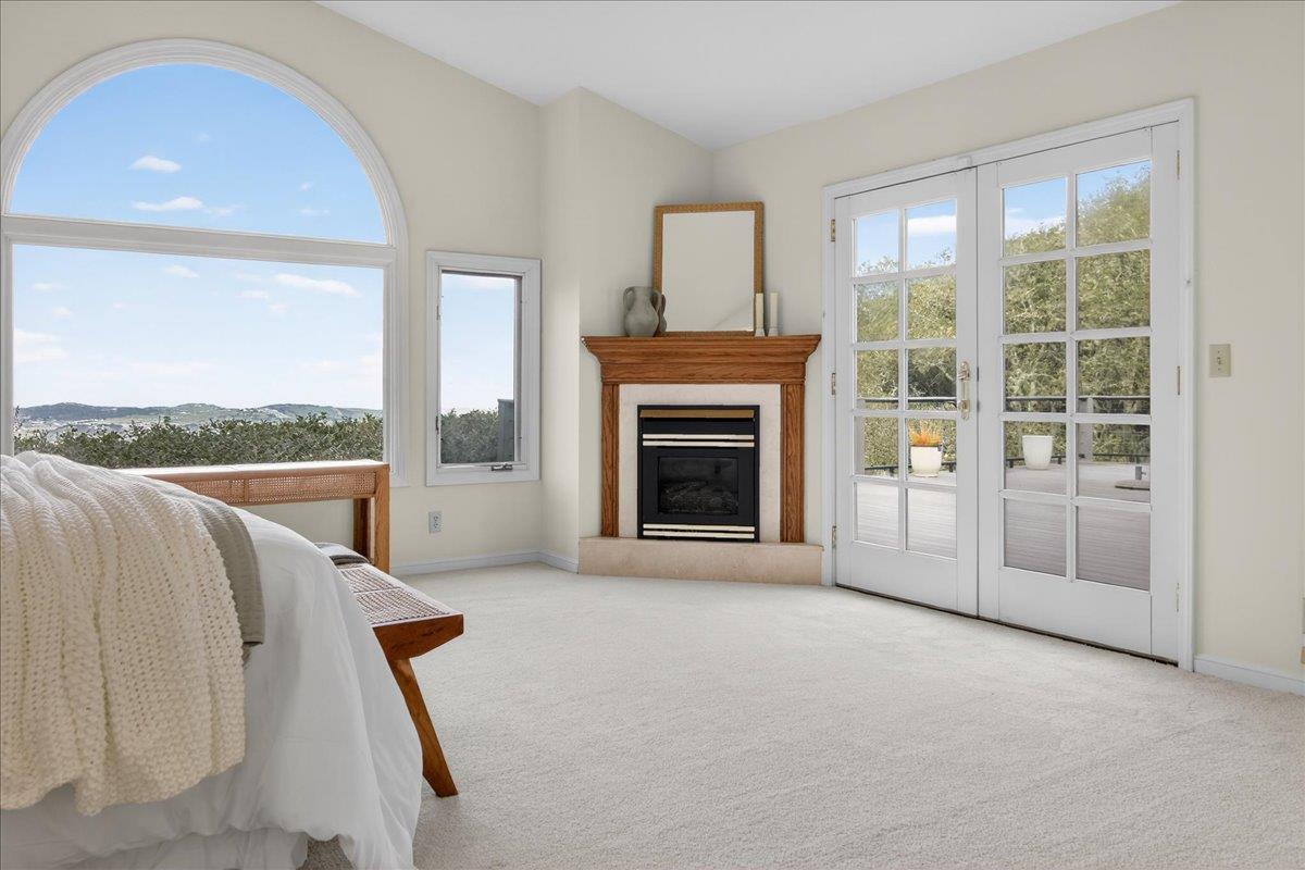 Detail Gallery Image 43 of 75 For 11827 Saddle Rd, Monterey,  CA 93940 - 3 Beds | 2/1 Baths