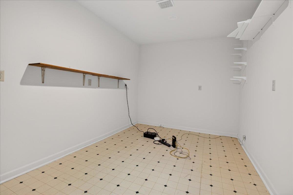 Detail Gallery Image 51 of 75 For 11827 Saddle Rd, Monterey,  CA 93940 - 3 Beds | 2/1 Baths