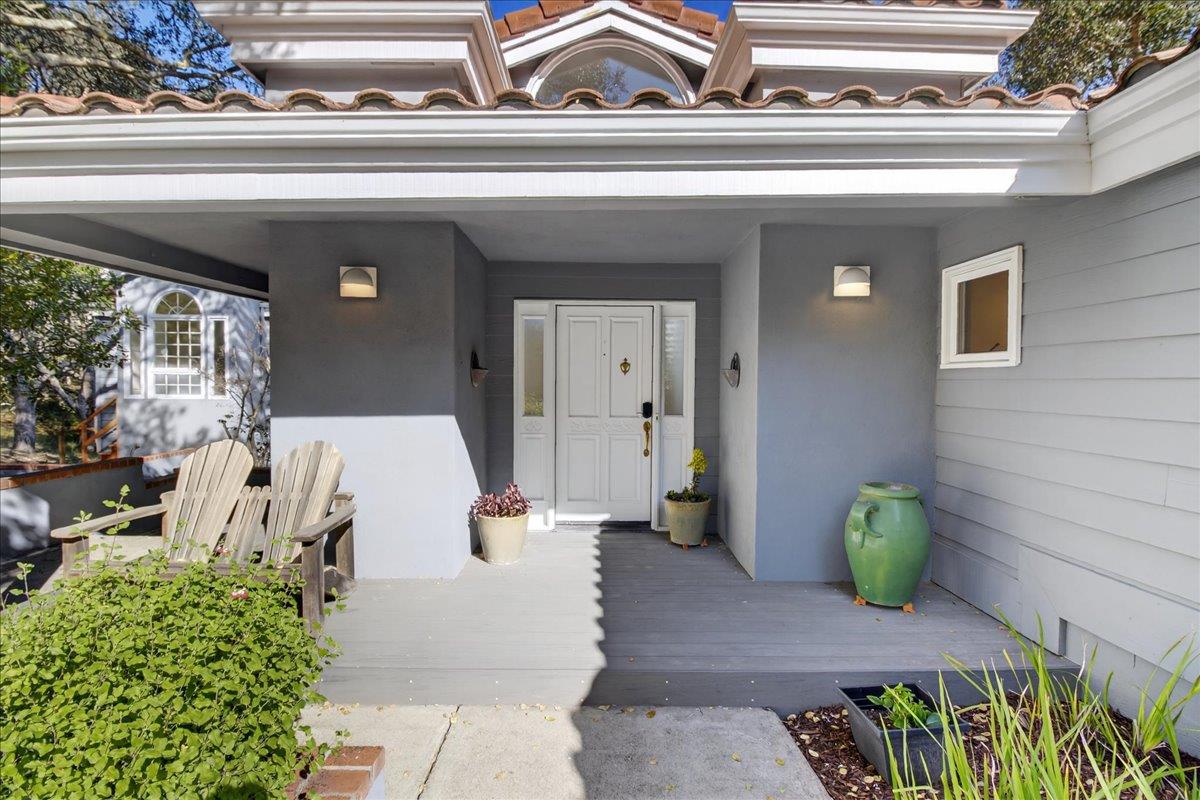 Detail Gallery Image 8 of 75 For 11827 Saddle Rd, Monterey,  CA 93940 - 3 Beds | 2/1 Baths