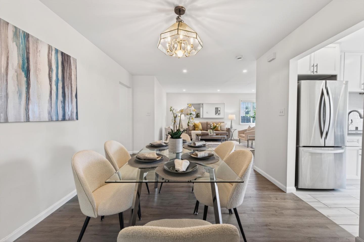 Detail Gallery Image 11 of 45 For 1131 Bishop Ave, Hayward,  CA 94544 - 3 Beds | 2 Baths