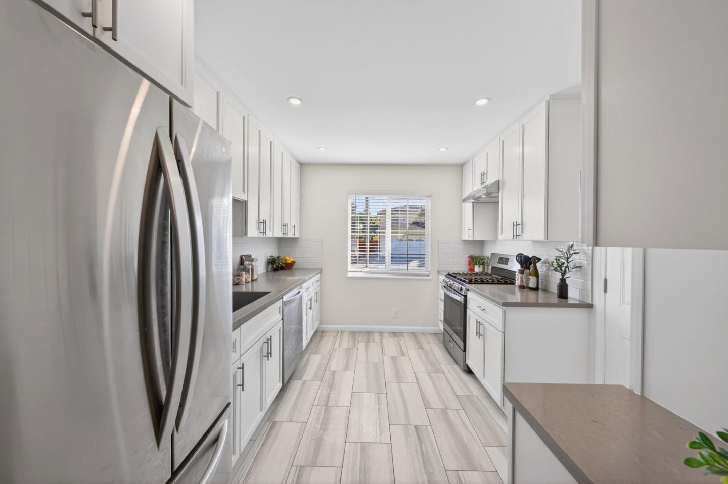 Detail Gallery Image 20 of 45 For 1131 Bishop Ave, Hayward,  CA 94544 - 3 Beds | 2 Baths