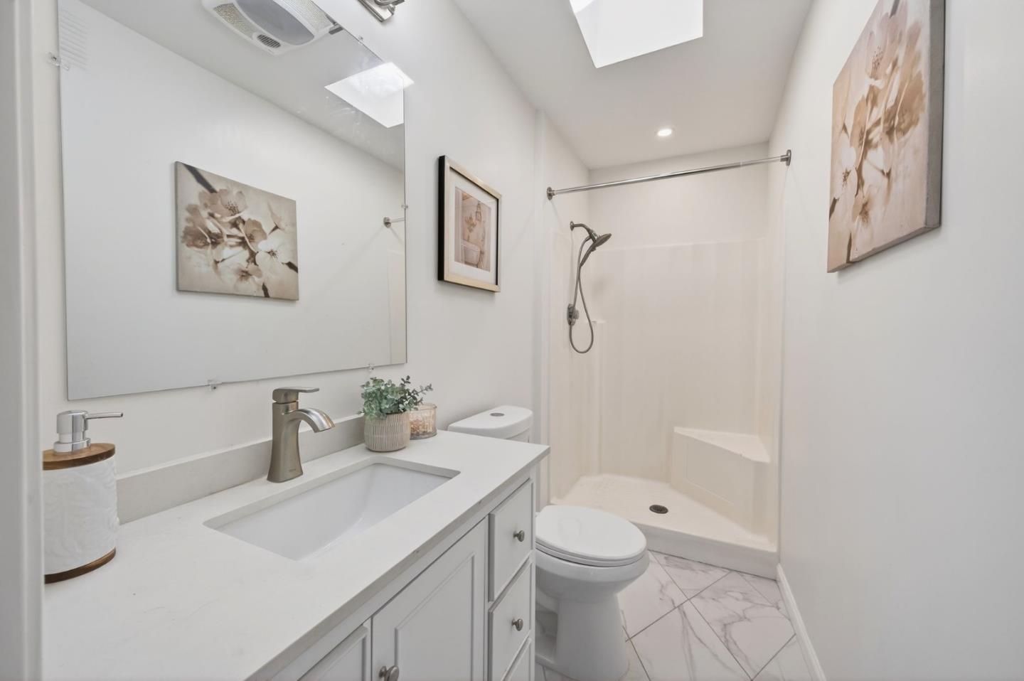 Detail Gallery Image 34 of 45 For 1131 Bishop Ave, Hayward,  CA 94544 - 3 Beds | 2 Baths