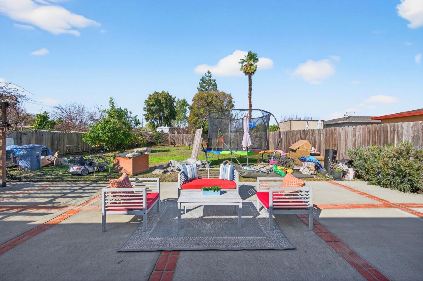 Detail Gallery Image 38 of 45 For 1131 Bishop Ave, Hayward,  CA 94544 - 3 Beds | 2 Baths