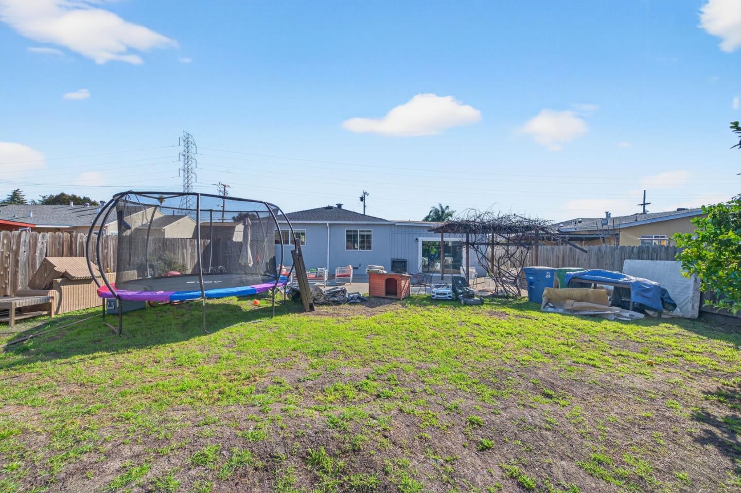 Detail Gallery Image 45 of 45 For 1131 Bishop Ave, Hayward,  CA 94544 - 3 Beds | 2 Baths