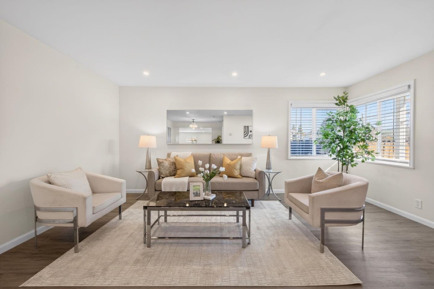 Detail Gallery Image 6 of 45 For 1131 Bishop Ave, Hayward,  CA 94544 - 3 Beds | 2 Baths