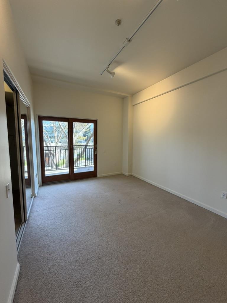 Detail Gallery Image 6 of 23 For 200 Sheridan Ave #208,  Palo Alto,  CA 94306 - 2 Beds | 2 Baths