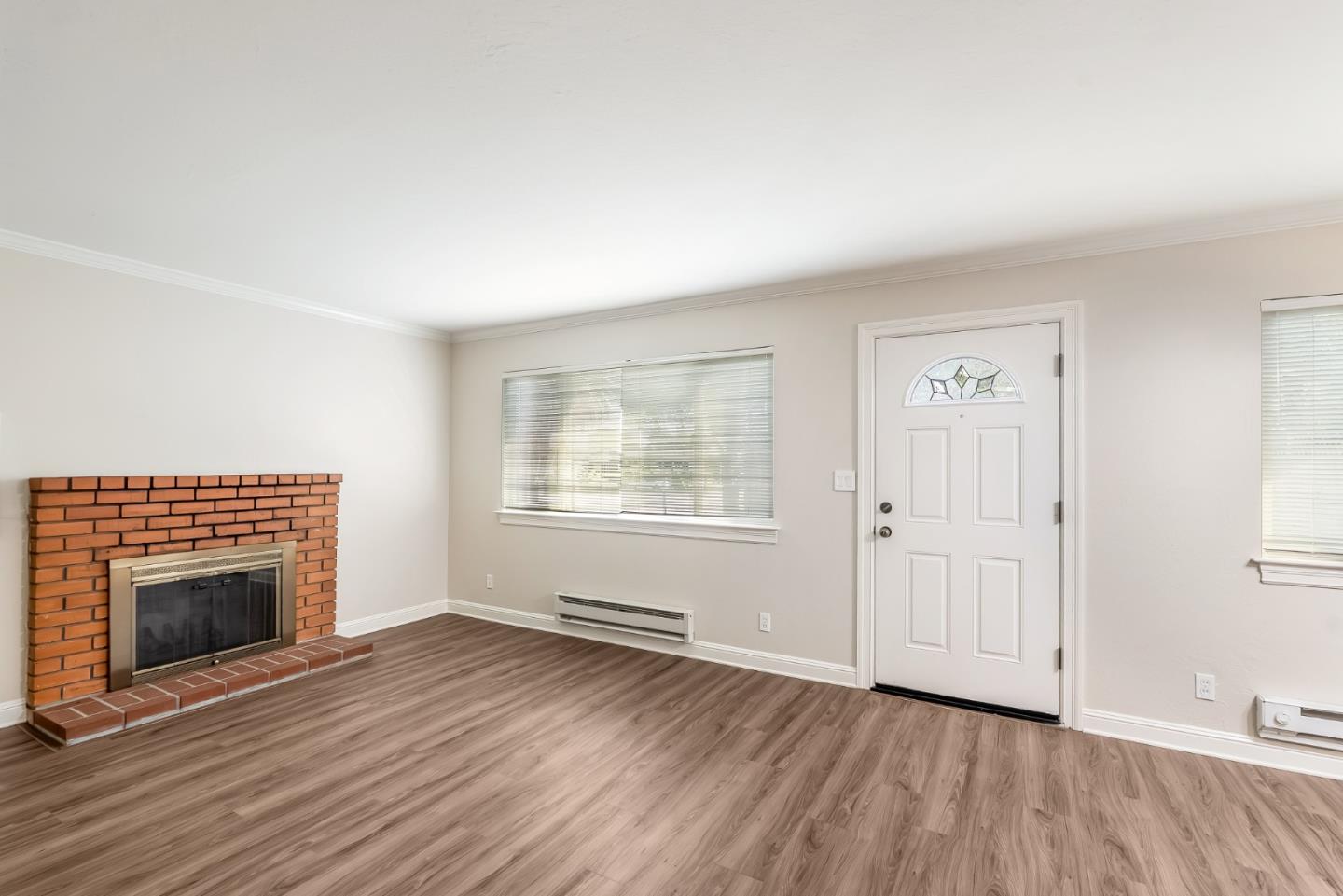 Detail Gallery Image 7 of 9 For 1560 Albatross Dr, Sunnyvale,  CA 94087 - – Beds | – Baths