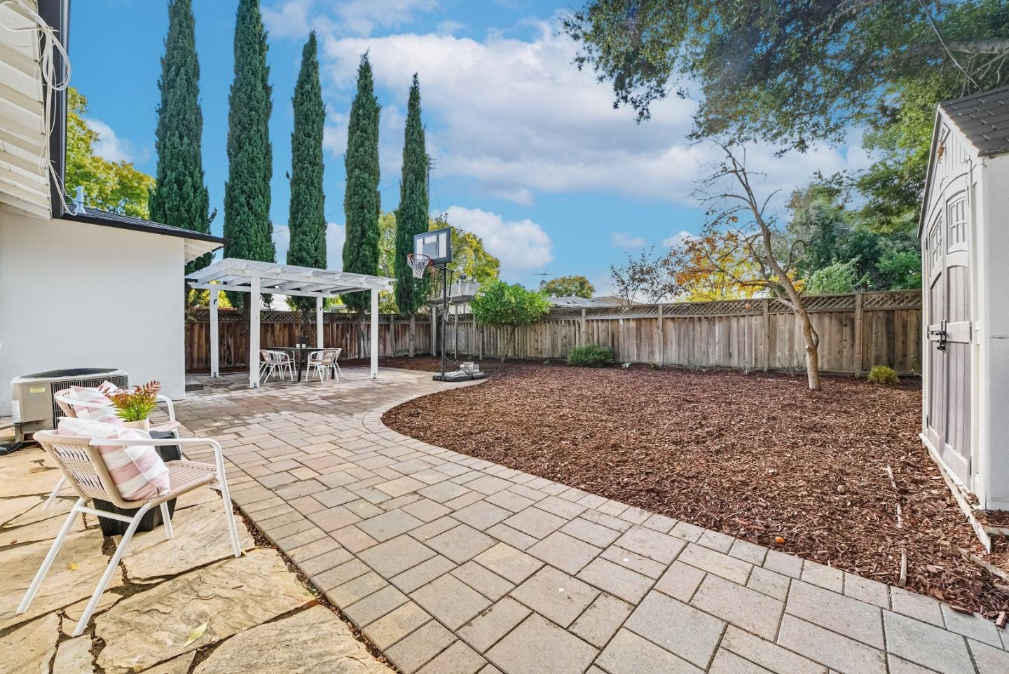 Detail Gallery Image 26 of 37 For 716 Kiely Blvd, Santa Clara,  CA 95051 - 3 Beds | 2 Baths