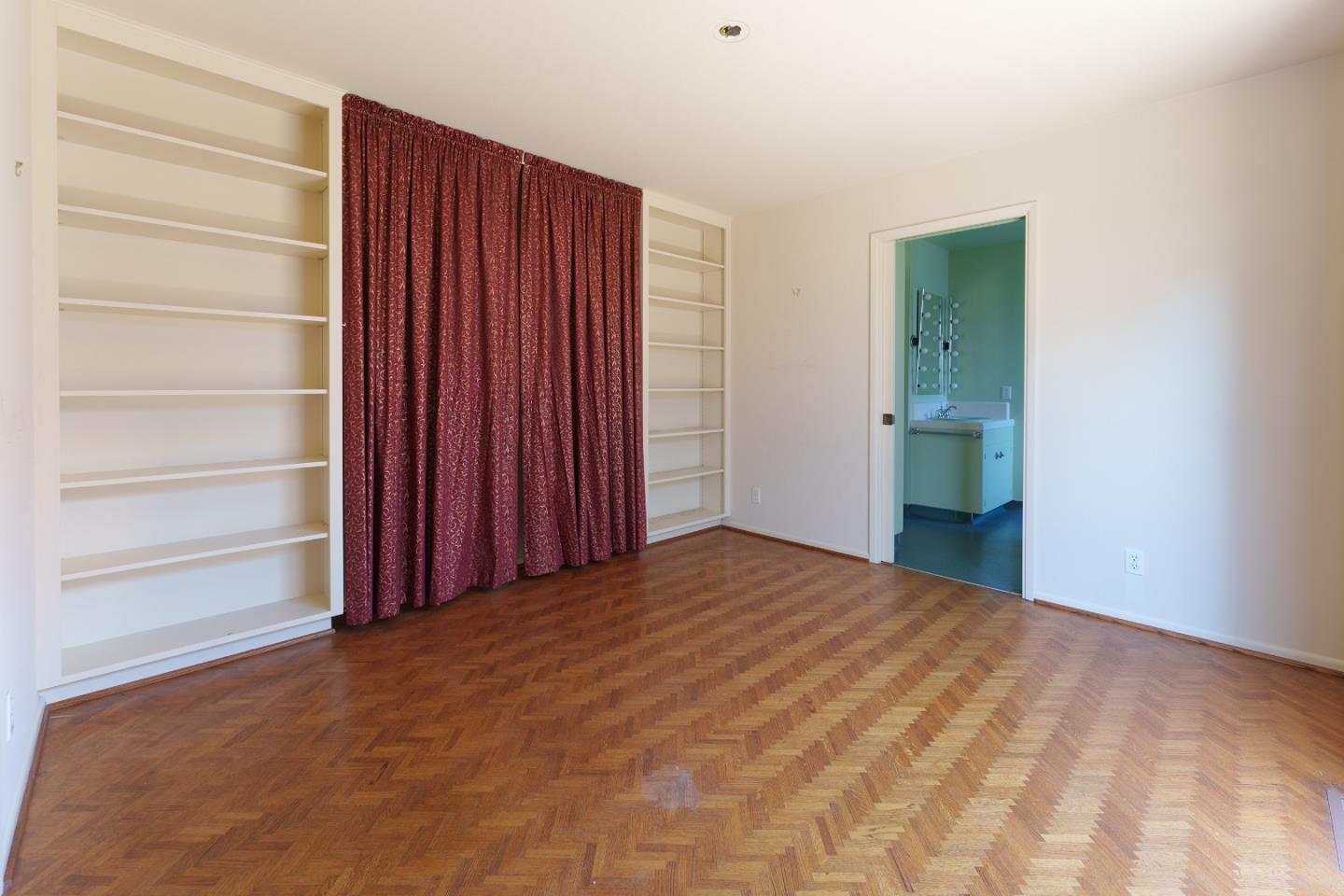 Detail Gallery Image 14 of 29 For 606 Central Ave, Salinas,  CA 93901 - 3 Beds | 3 Baths