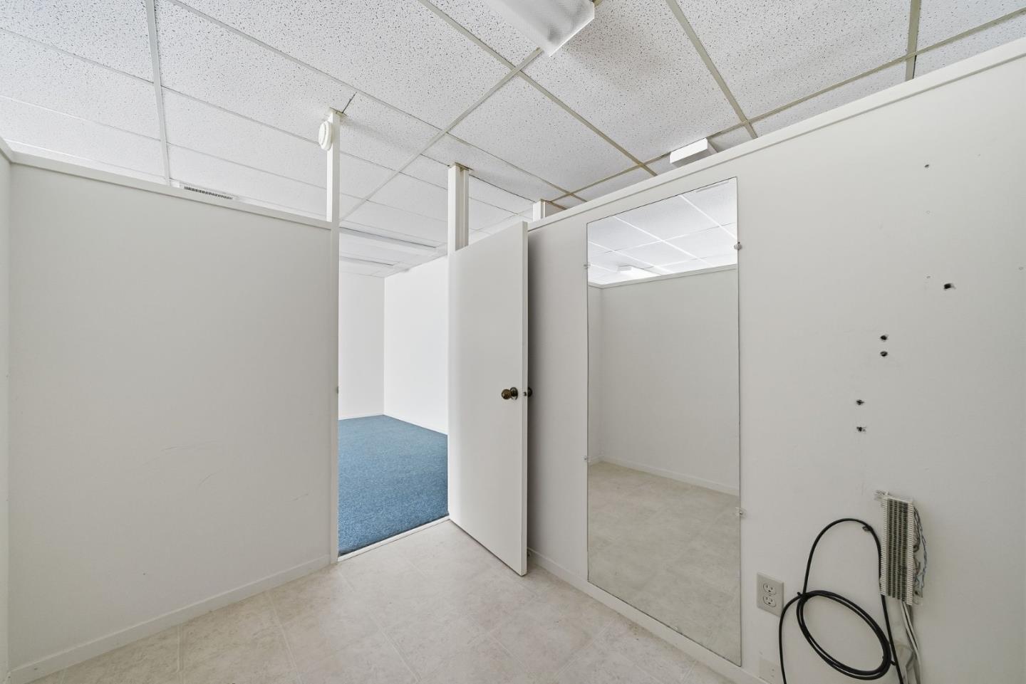 Detail Gallery Image 19 of 48 For Buchanan St, San Francisco,  CA 94115 - – Beds | – Baths