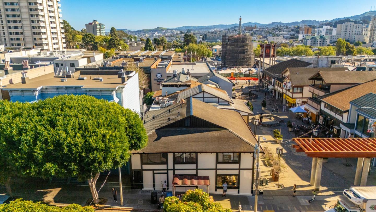 Detail Gallery Image 5 of 48 For Buchanan St, San Francisco,  CA 94115 - – Beds | – Baths