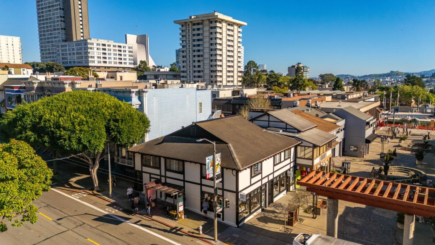 Detail Gallery Image 6 of 48 For Buchanan St, San Francisco,  CA 94115 - – Beds | – Baths