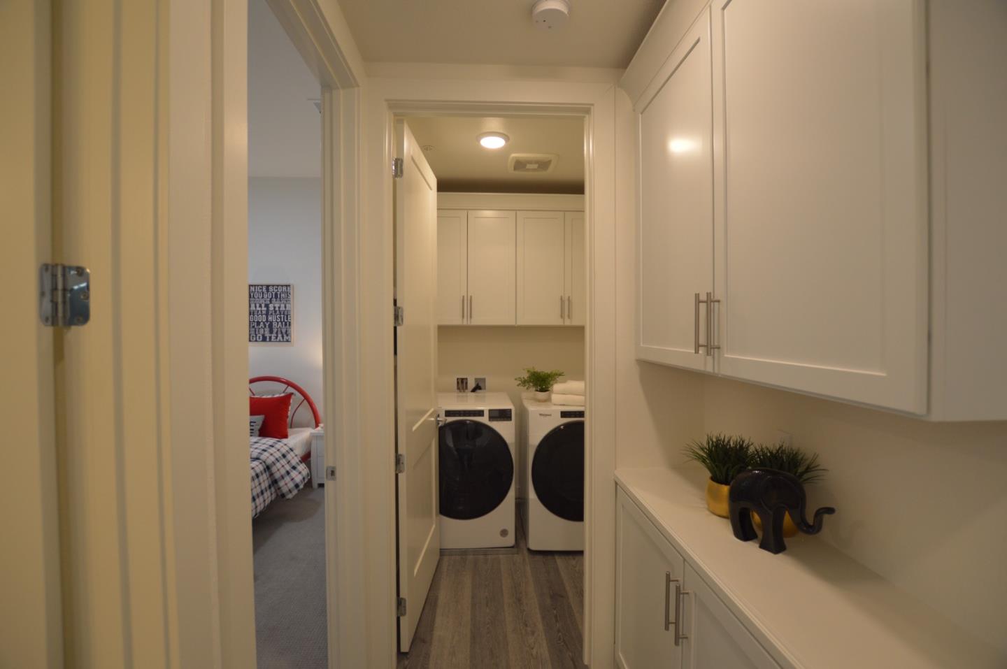 Detail Gallery Image 15 of 29 For 1918 Kilowatt Way #102,  Fremont,  CA 94539 - 4 Beds | 3/1 Baths