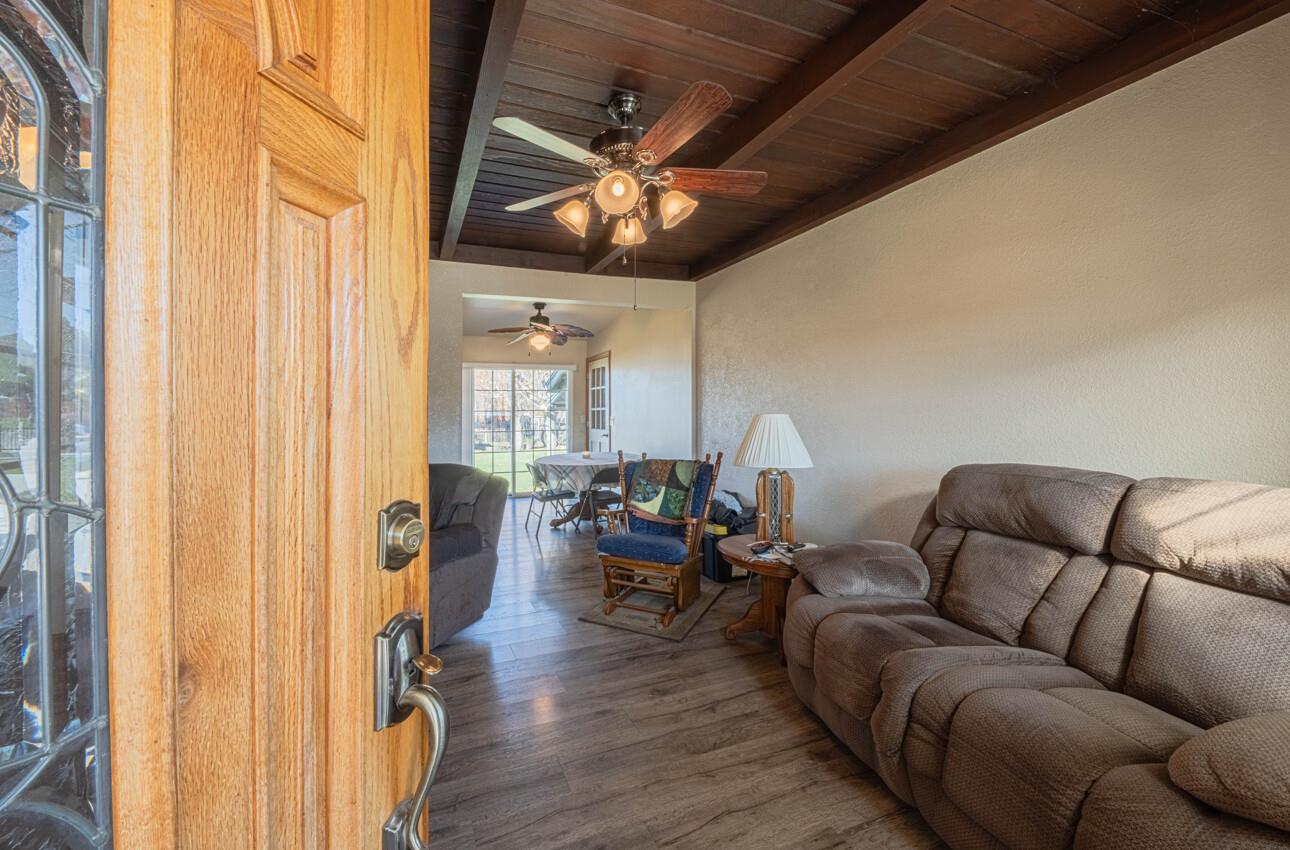 Detail Gallery Image 33 of 58 For 757 Middlefield Rd, Salinas,  CA 93906 - 7 Beds | 3/1 Baths