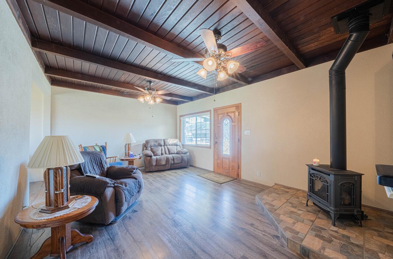 Detail Gallery Image 35 of 58 For 757 Middlefield Rd, Salinas,  CA 93906 - 7 Beds | 3/1 Baths