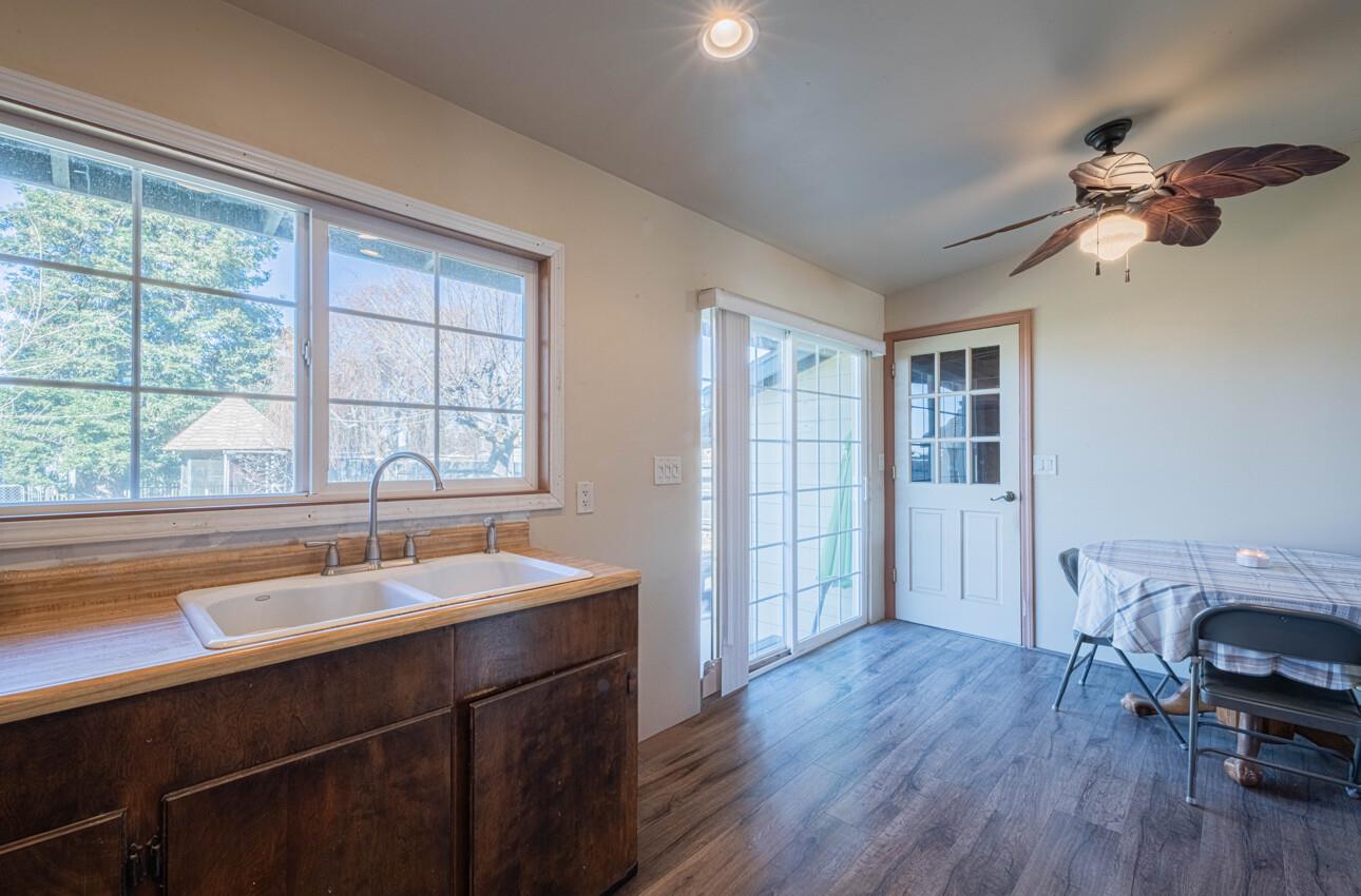 Detail Gallery Image 41 of 58 For 757 Middlefield Rd, Salinas,  CA 93906 - 7 Beds | 3/1 Baths