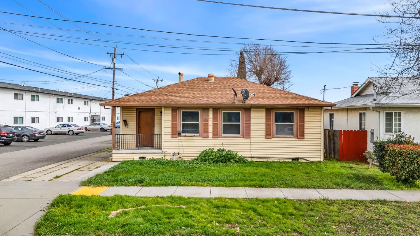 Detail Gallery Image 35 of 45 For 318 Taylor St, Fairfield,  CA 94533 - 3 Beds | 1 Baths