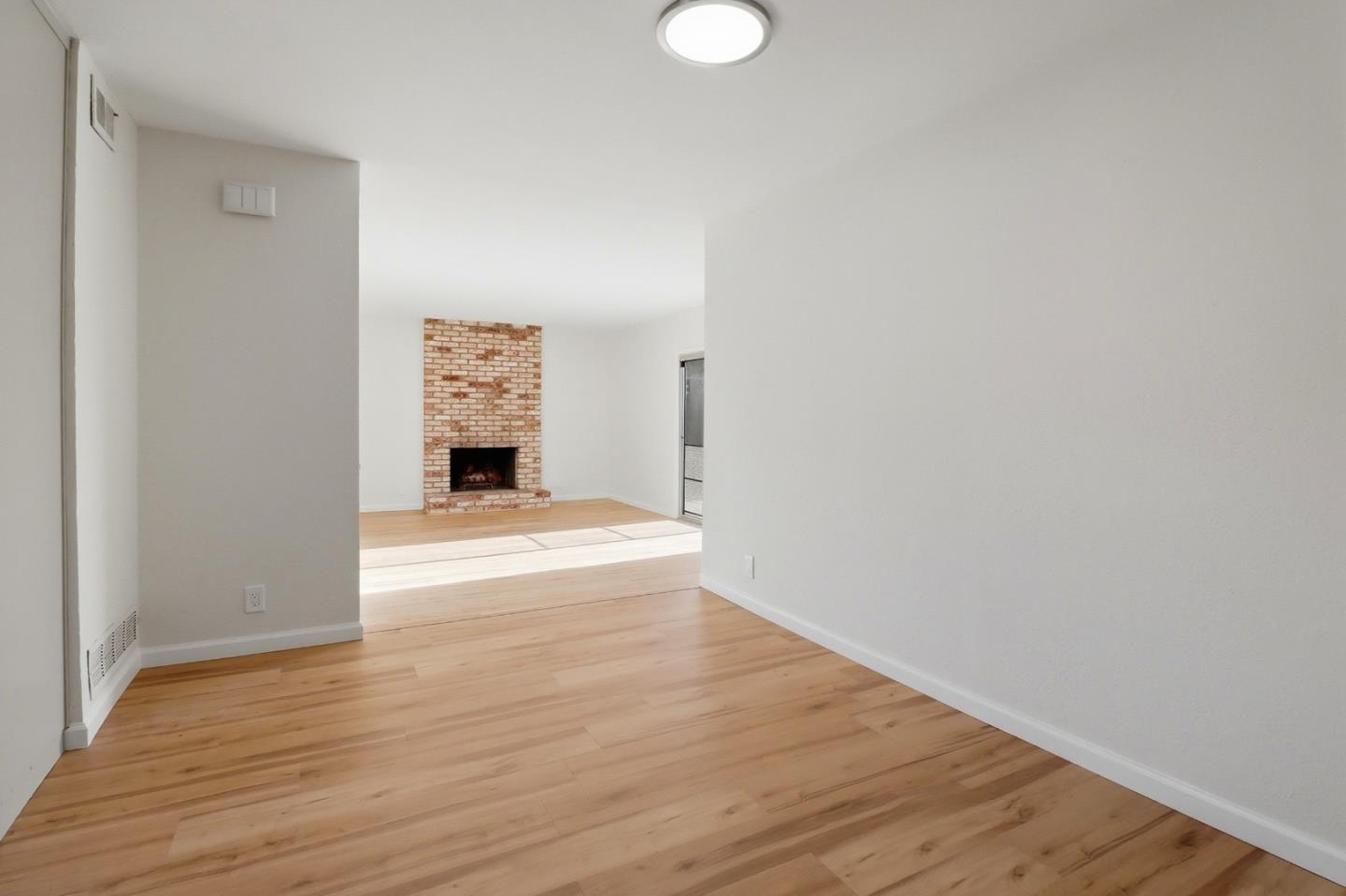 Detail Gallery Image 12 of 49 For 2657 Bon Bon Dr, San Jose,  CA 95148 - 3 Beds | 2 Baths