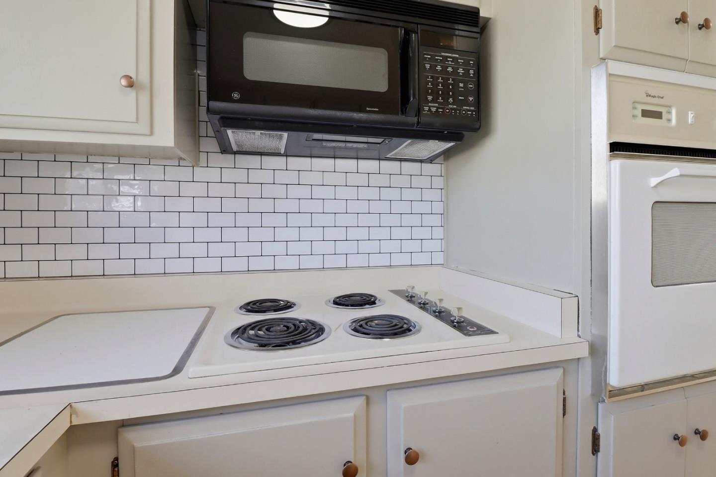 Detail Gallery Image 15 of 49 For 2657 Bon Bon Dr, San Jose,  CA 95148 - 3 Beds | 2 Baths