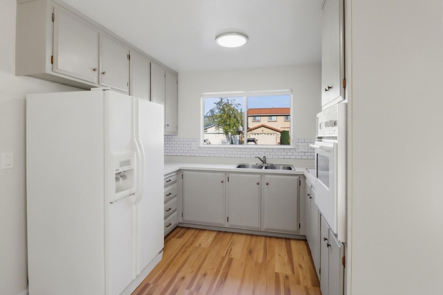 Detail Gallery Image 20 of 49 For 2657 Bon Bon Dr, San Jose,  CA 95148 - 3 Beds | 2 Baths