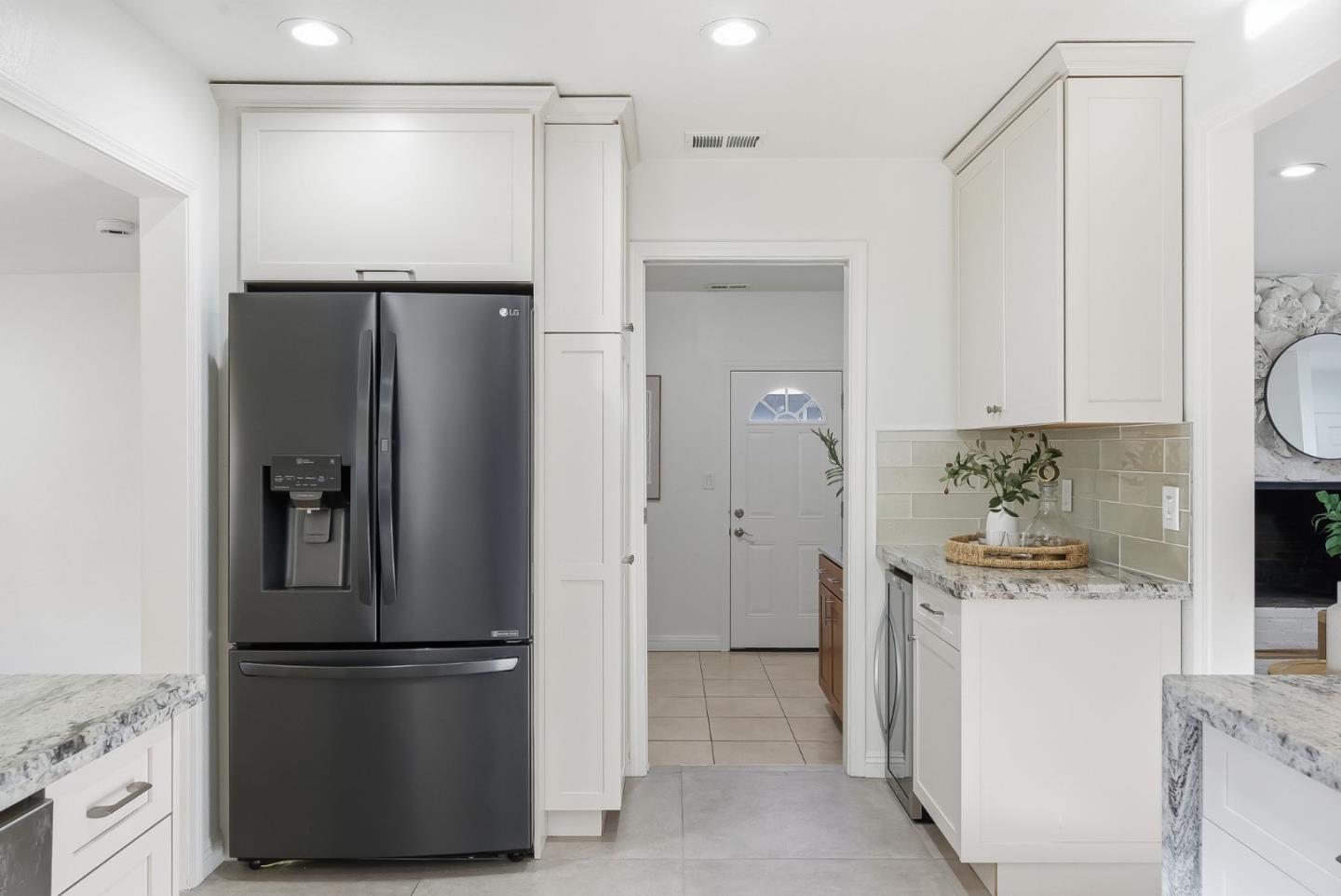 Detail Gallery Image 11 of 35 For 3170 Acorn Way, San Jose,  CA 95117 - 3 Beds | 2 Baths